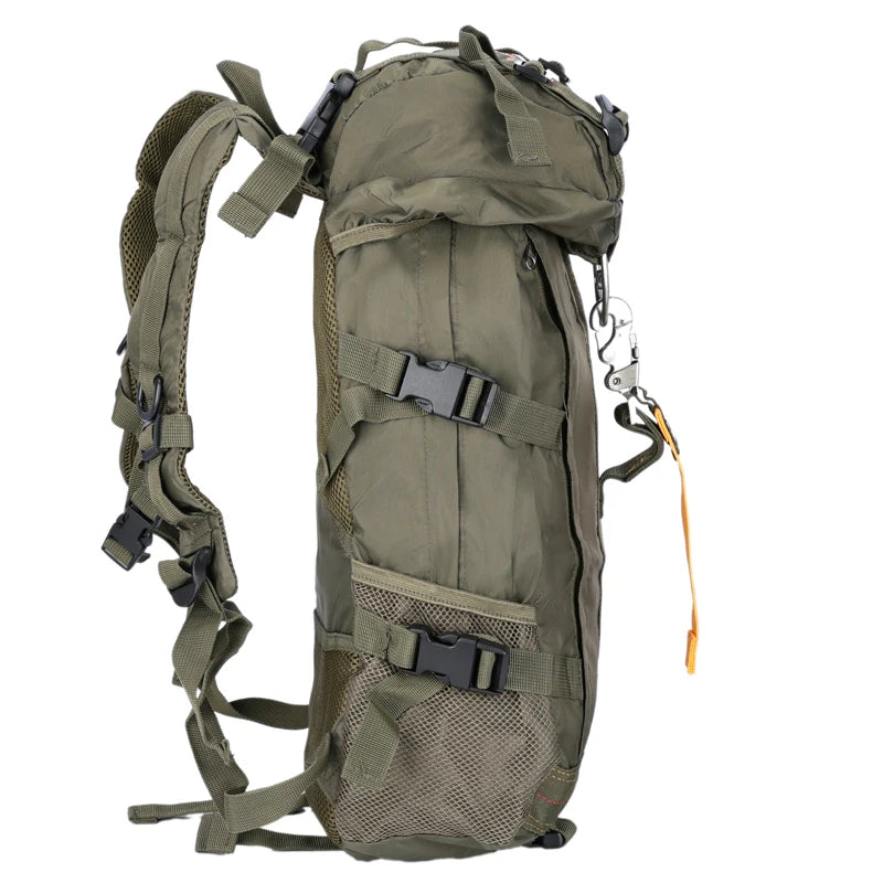 TrailGrid™ 30L Urban Outdoor Pack